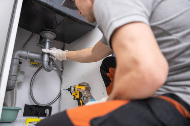 Best Clogged Drain Plumber  in Canton, SD